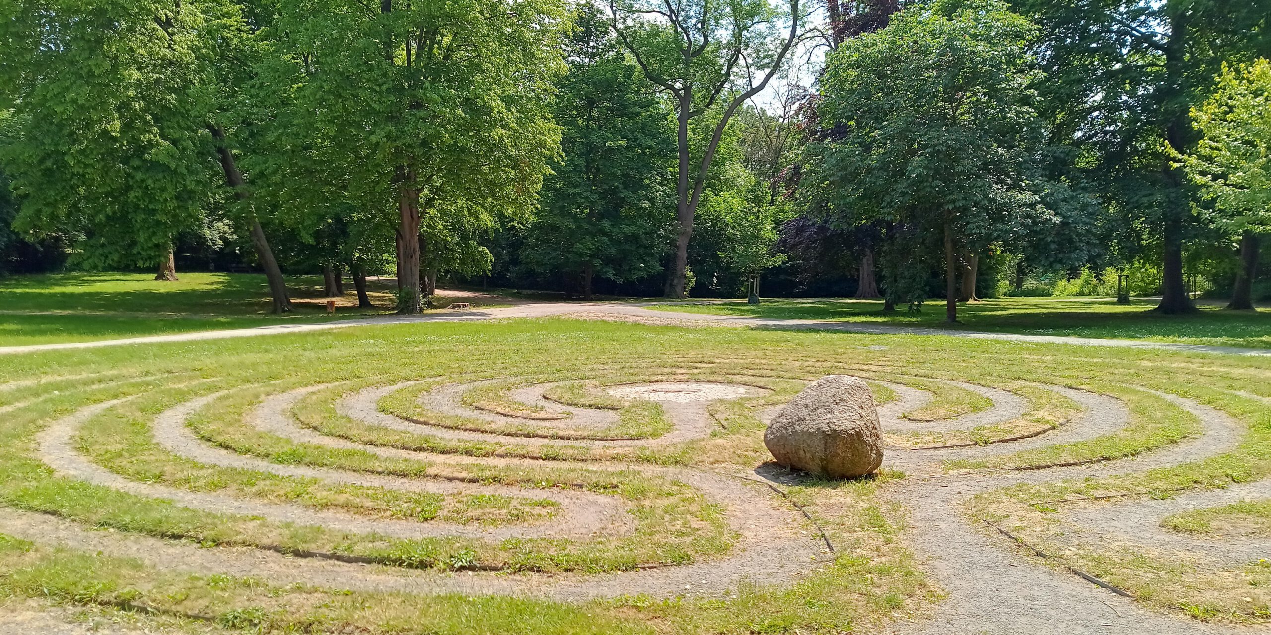 Das Rosenlabyrinth